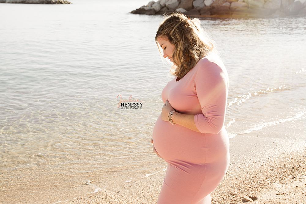 photographe, la garde, toulon, la roquebrussanne, future maman, grossesse, famille, bébé, nouveau-né, studio, 83, var, studio,