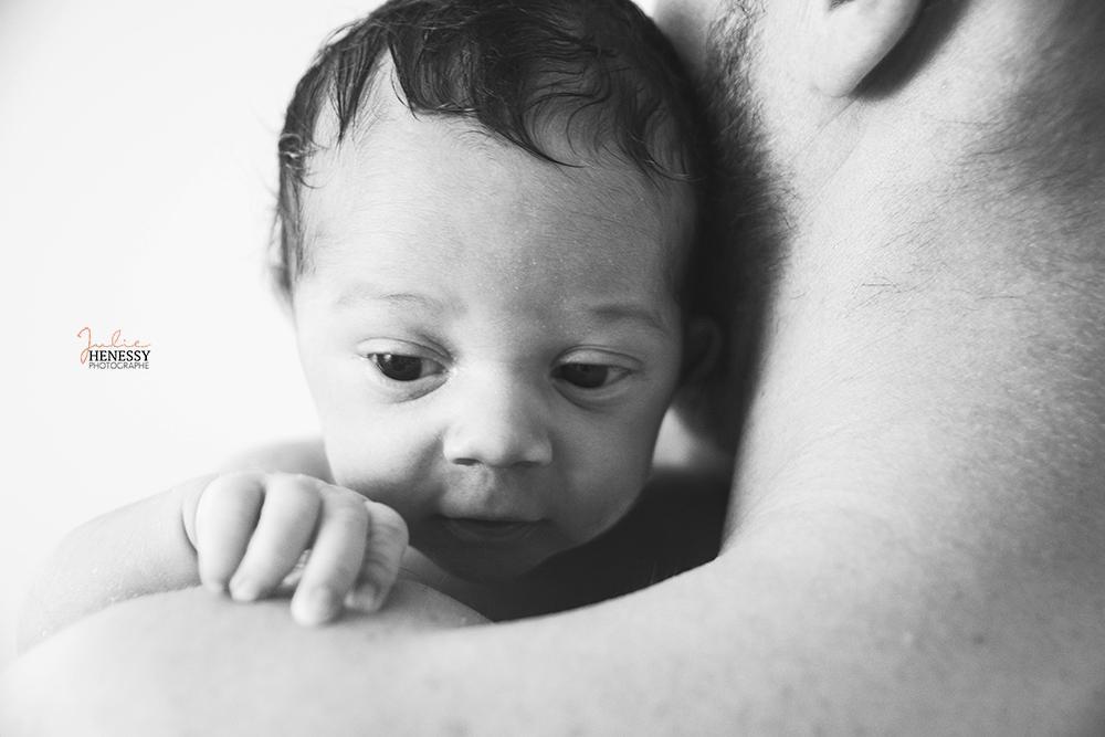 photographe, bébé, naissance, famille, portrait, souvenir, émotion, photo, toulon, la roquebrussanne, saint-maximin, brignoles