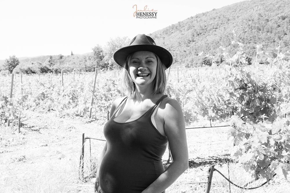 photographe, var, nourrisson, bébé, famille, grossesse, maternité, couples, enfant, parent, studio, extérieur, plage, forêt,