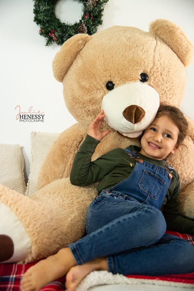 photographe, grossesse, naissance, future maman, bébé, studio, extérieur, enfant, couple, famille, la roquebrussanne, toulon, la crau,