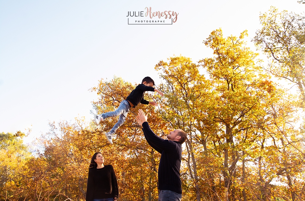 photographe, famille, la roquebrussanne, toulon, cuers, couple, extérieur, souvenir, émotion, studio, toulon, grossessse