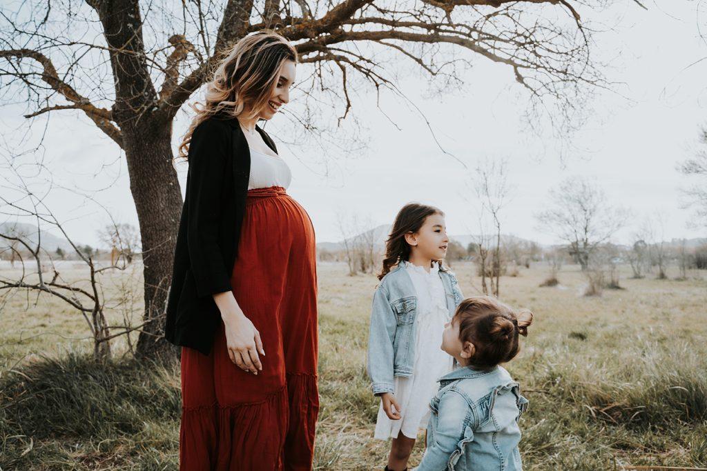 photographe, grossesse, future maman, maternité, lifestyle, reportage, évènement, famille, bébé, naissance