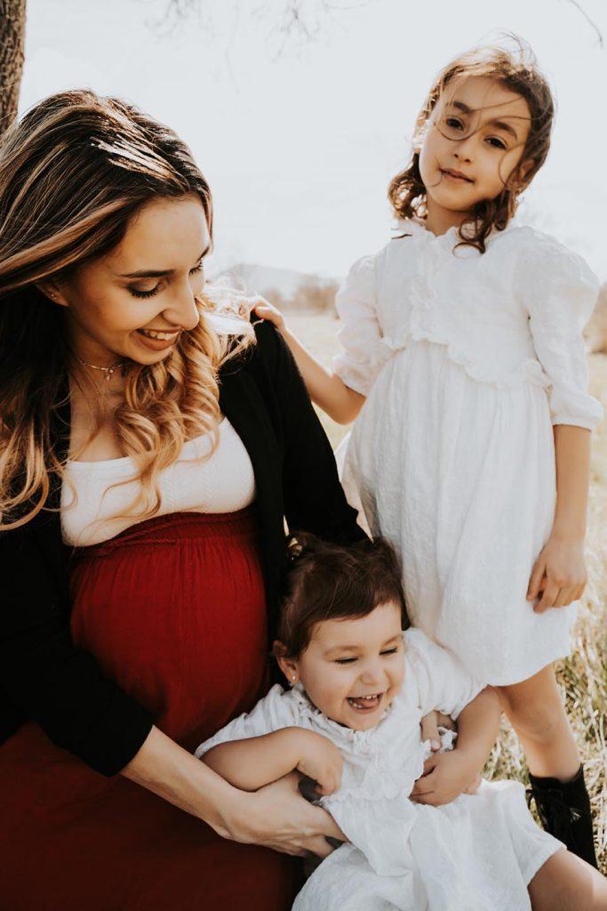 famille, séance photo, var, portait, femme enceinte, grossesse, maternité, bébé,