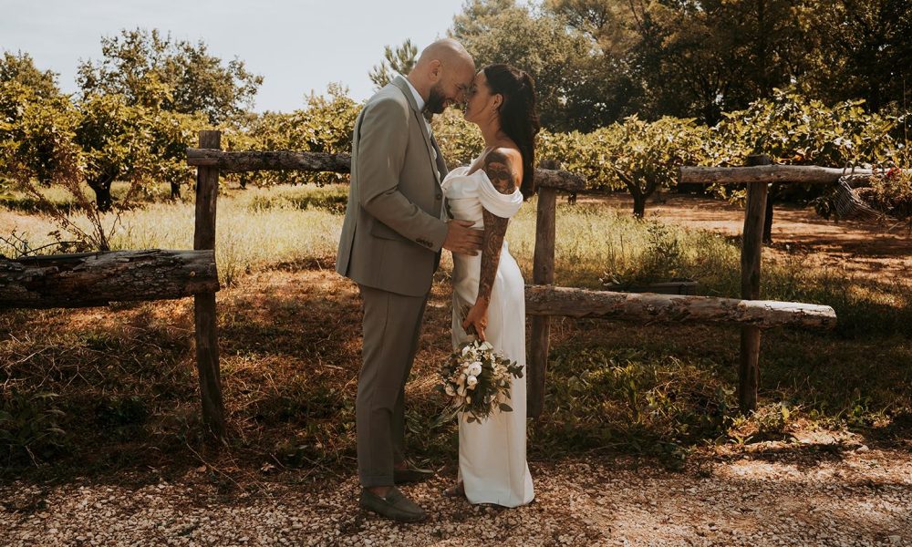 mariage, casteldefies, domaine, cérémonie, couple, 83, provence, famille, bouquet de fleur mariage, prestation, wedding