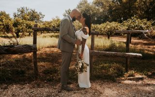 mariage, casteldefies, domaine, cérémonie, couple, 83, provence, famille, bouquet de fleur mariage, prestation, wedding