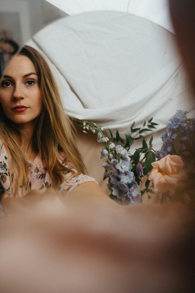 photographe, portrait, fleur, floral, studio, photo, photographie, portrait de femme, maquillage, la roquebrussanne, 83, var, provence, l'atelier, boudoir,