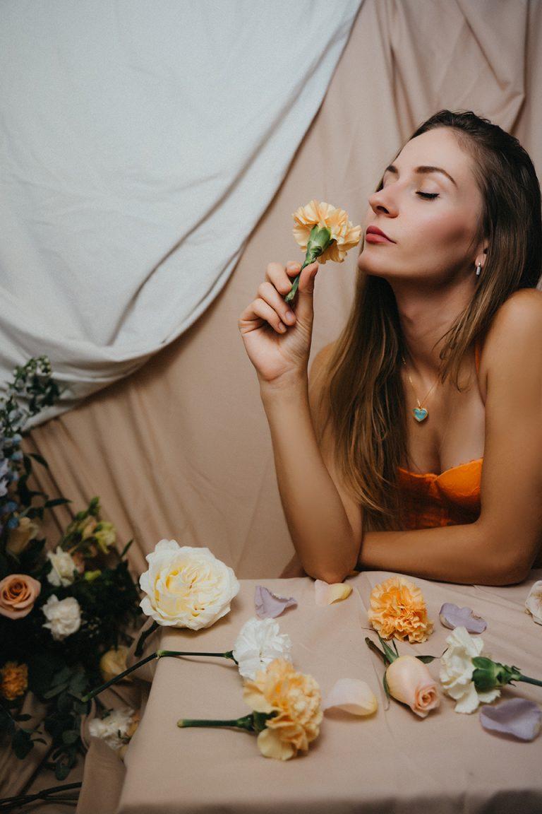 photographe, portrait, fleur, floral, studio, photo, photographie, portrait de femme, maquillage, la roquebrussanne, 83, var, provence, l'atelier, boudoir, photo