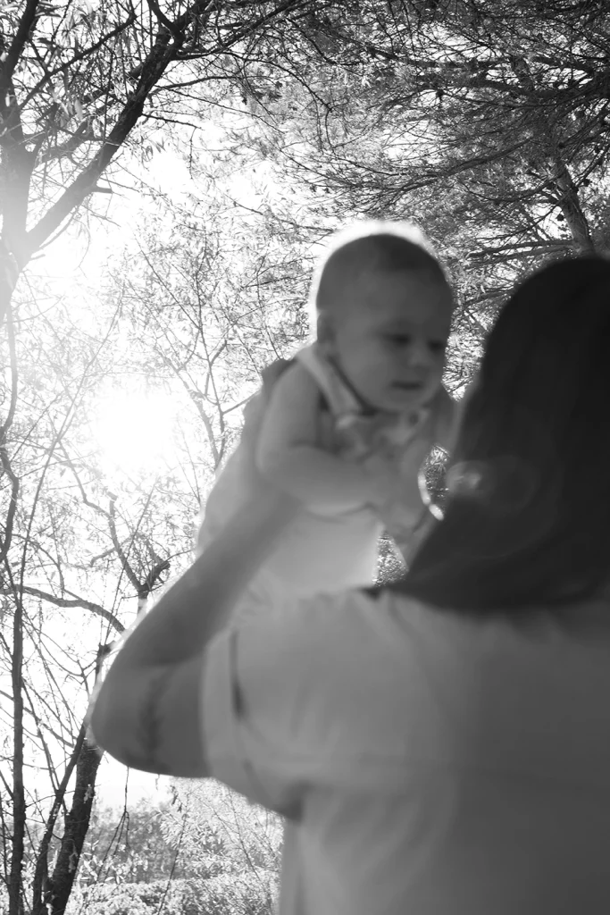 photographe, maternité, bébé, naissance, domicile, maison, famille, provence, var,