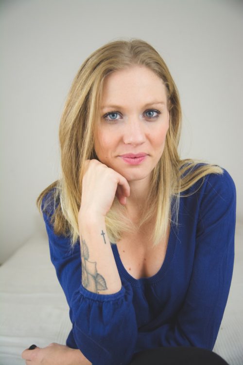photographe, var, 83, studio, Famille, enfant, bébé, grossesse, future maman, naissance, maternité, posing,