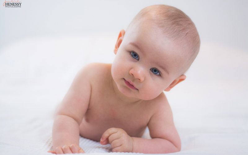 photographe, var, maternité, bébé, nouveau-né, famille, boudoir, couple, toulon, brignoles, saint maximin, la garde, la celle, la valette, solliès, rocbaron, garéoult, 83, papa, provence, studio,