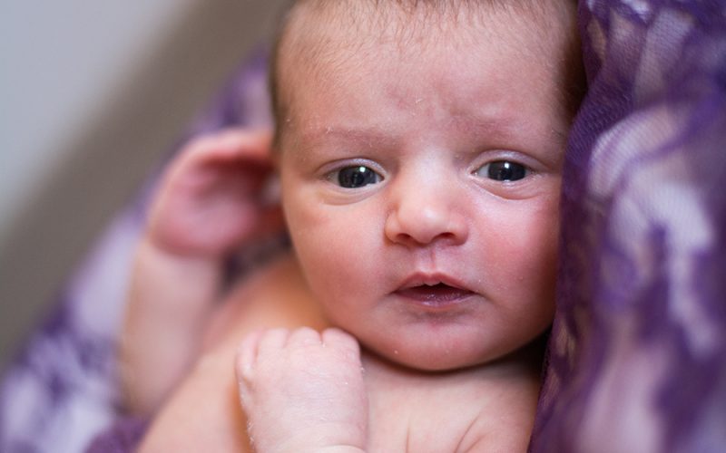 nouveau-né, bébé, photographe, var, 83, provence, famille, grossesse, future maman, maman,